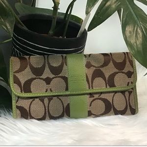 Coach signature wallet